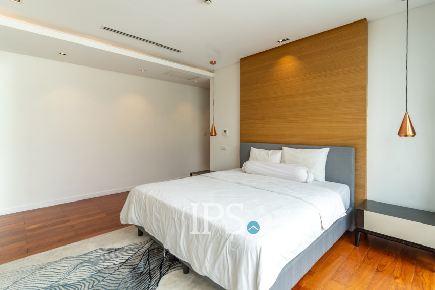 3 Bedroom Serviced Apartment For Rent - Boeung Trabek, Phnom Penh