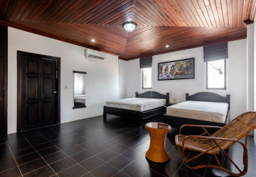 30 Bedroom  Boutique Hotel For Rent - Sala Kamreuk, Siem Reap thumbnail