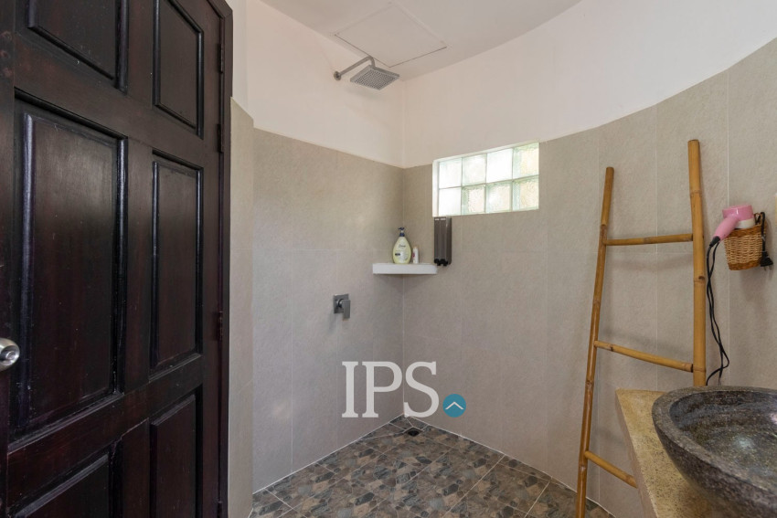 30 Bedroom  Boutique Hotel For Rent - Sala Kamreuk, Siem Reap