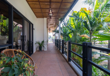 30 Bedroom  Boutique Hotel For Rent - Sala Kamreuk, Siem Reap thumbnail