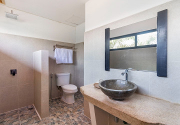 30 Bedroom  Boutique Hotel For Rent - Sala Kamreuk, Siem Reap thumbnail