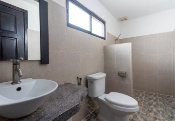 30 Bedroom  Boutique Hotel For Rent - Sala Kamreuk, Siem Reap thumbnail