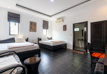 30 Bedroom  Boutique Hotel For Rent - Sala Kamreuk, Siem Reap thumbnail