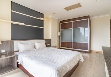 3 Bedrooms Serviced Apartment For Rent - Toul Kork-Phnom Penh thumbnail