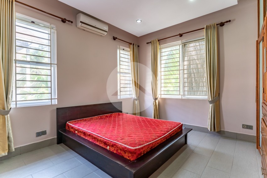 4 Bedroom Villa For Rent - Beoung Tumpun 1, Phnom Penh