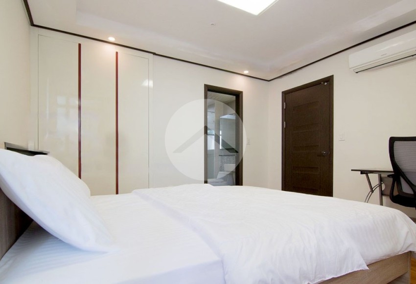 4 Bedroom Condo For Rent - BKK1, Phnom Penh