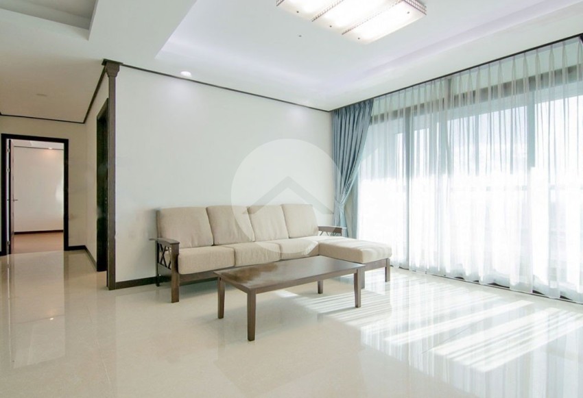 4 Bedroom Condo For Rent - BKK1, Phnom Penh