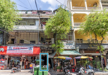 Studio Apartment For Rent - Phsar Chas, Phnom Penh thumbnail