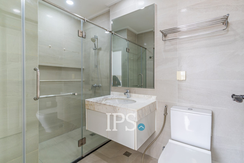 3 Bedroom Serviced Apartment For Rent - BKK1, Phnom Penh