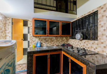 2 Bedroom Flat For Rent - Phsar Kandal , Phnom Penh thumbnail