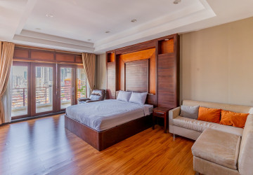 3 Bedroom Serviced Apartment for Rent - Toul Tum Poung 1, Phnom Penh thumbnail
