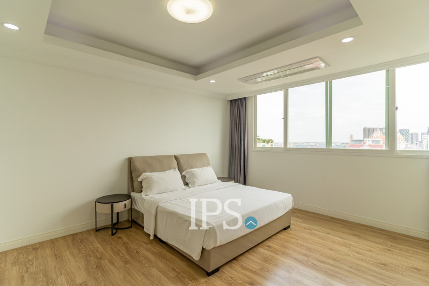 2 Bedroom Serviced Apartment For Rent - BKK1, Phnom Penh