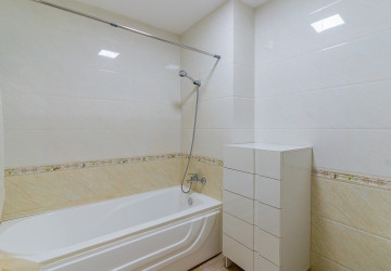 54 Sqm Studio Condo For Rent - Veal Vong, Phnom Penh thumbnail