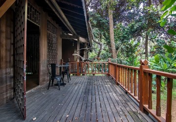 3 Bedroom Wooden Villa For Rent -  Preaek Lieb, Phnom Penh thumbnail