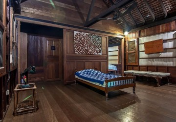 3 Bedroom Wooden Villa For Rent -  Preaek Lieb, Phnom Penh thumbnail