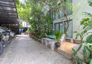 1 Bedroom Apartment For Rent - Sala Kamreuk, Siem Reap thumbnail