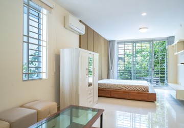 3 Bedroom Townhouse For Rent -Borey Penghouth, Chbar Ampov, Phnom Penh thumbnail