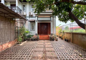 2 Bedroom House For Rent - Sala Kamreuk, Siem Reap thumbnail