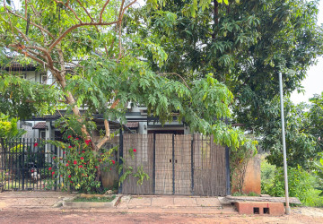 2 Bedroom House For Rent - Sala Kamreuk, Siem Reap thumbnail