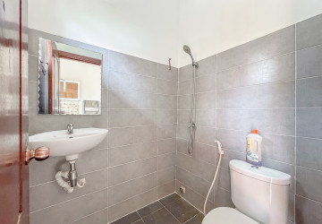 2 Bedroom House For Rent - Sala Kamreuk, Siem Reap thumbnail