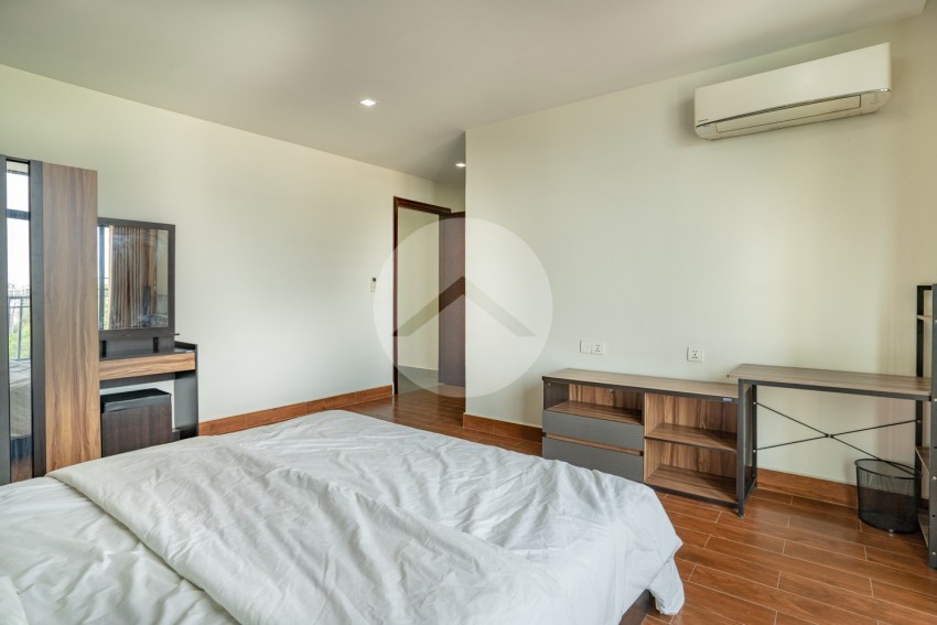 2 Bedroom Serviced Apartment  For Rent - Tonle Bassac, Phnom Penh