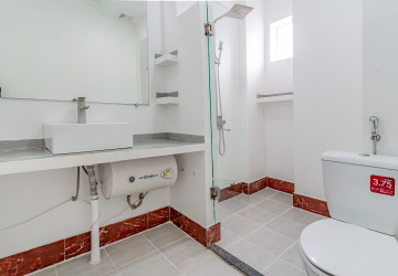 1 Bedroom Serviced Apartment For Rent - Tonle Bassac, Phnom Penh thumbnail