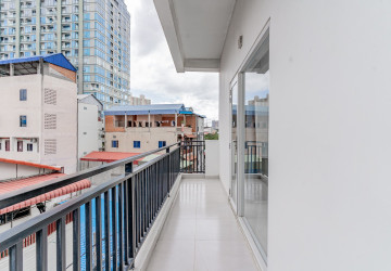 1 Bedroom Serviced Apartment For Rent - Tonle Bassac, Phnom Penh thumbnail