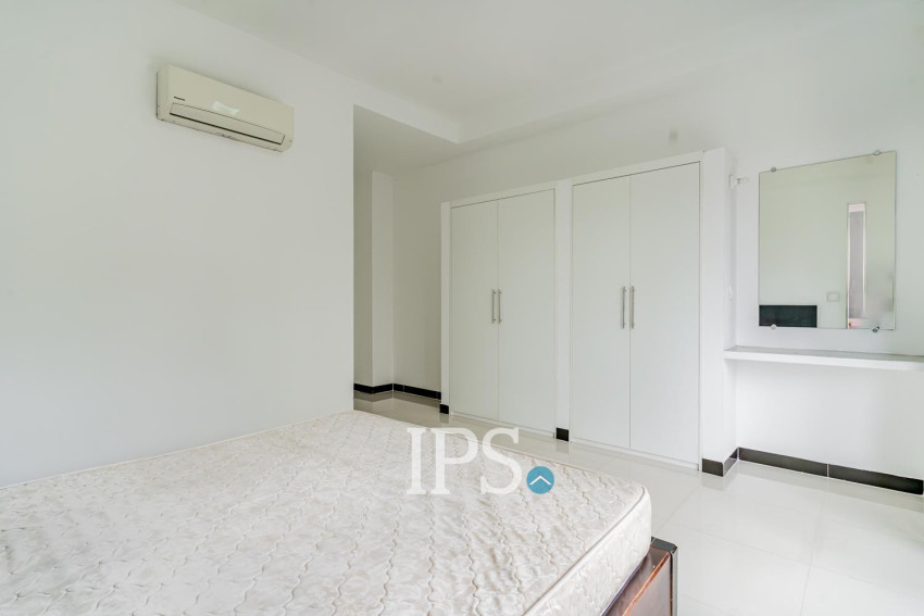 1 Bedroom Serviced Apartment For Rent - Tonle Bassac, Phnom Penh