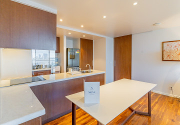 3 Bedroom Serviced Apartment For Rent - Chakto Mukh, Phnom Penh thumbnail