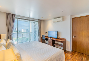 3 Bedroom Serviced Apartment For Rent - Chakto Mukh, Phnom Penh thumbnail