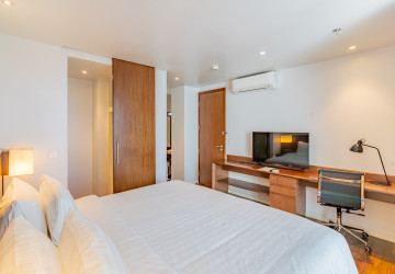 3 Bedroom Serviced Apartment For Rent - Chakto Mukh, Phnom Penh thumbnail