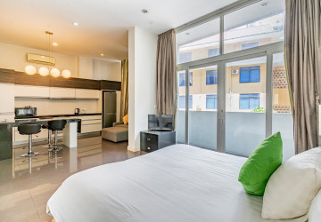 45 Sqm Sudio Serviced Apartment For Rent - Tonle Bassac, Phnom Penh thumbnail
