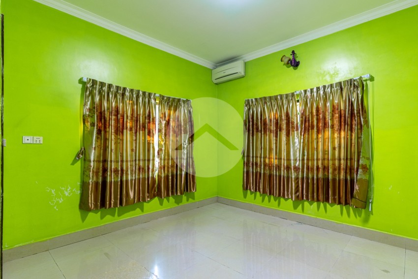 4 Bedroom Villa For Rent in Svay Dangkum, Siem Reap