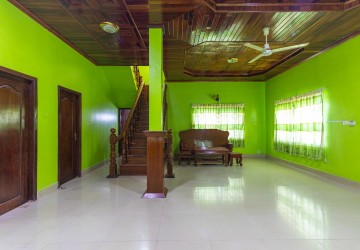 4 Bedroom Villa For Rent in Svay Dangkum, Siem Reap thumbnail