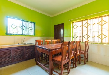 4 Bedroom Villa For Rent in Svay Dangkum, Siem Reap thumbnail