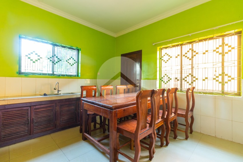 4 Bedroom Villa For Rent in Svay Dangkum, Siem Reap