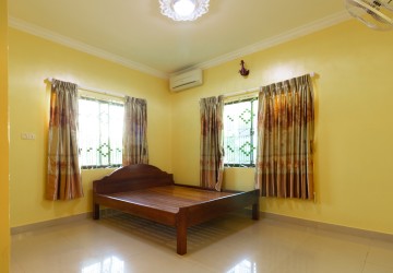 4 Bedroom Villa For Rent in Svay Dangkum, Siem Reap thumbnail