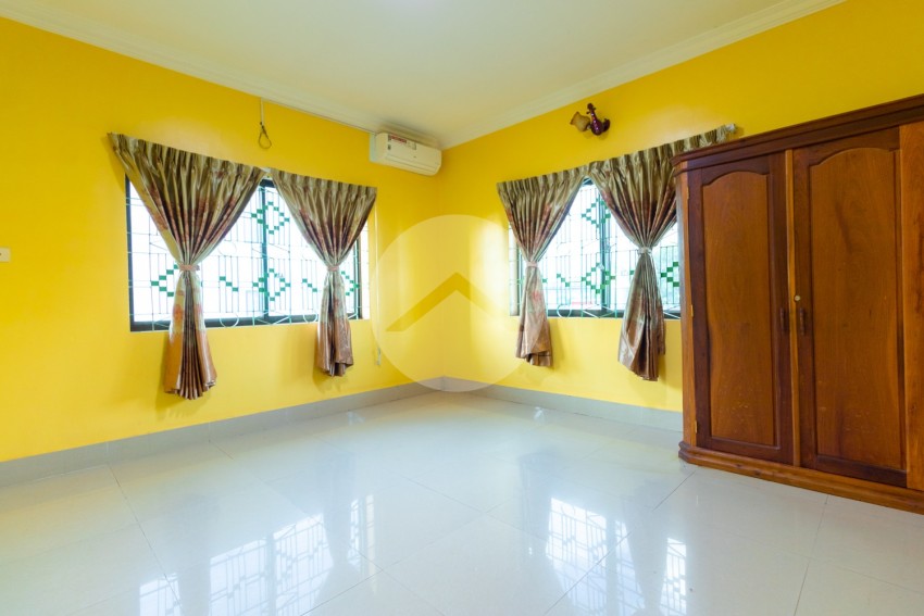 4 Bedroom Villa For Rent in Svay Dangkum, Siem Reap