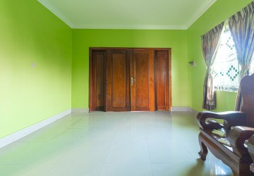 4 Bedroom Villa For Rent in Svay Dangkum, Siem Reap thumbnail