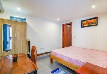 Renovated 2 Bedroom Apartment For Rent - Khan 7 Makara, Phnom Penh thumbnail