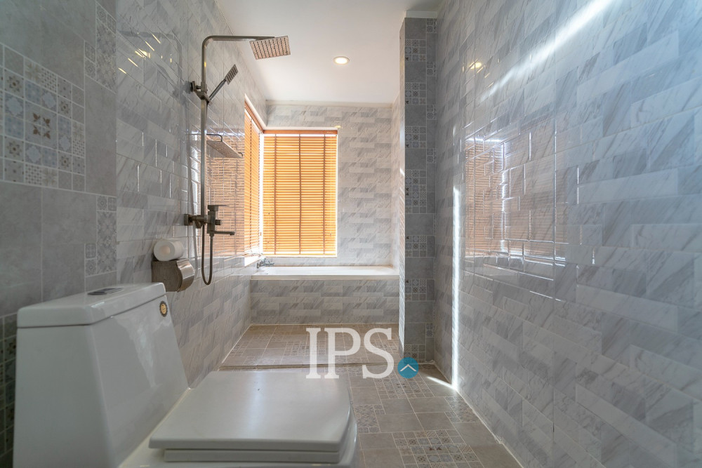 3 Bedroom Apartment For Rent - Svay Dangkum, Siem Reap - Image 21