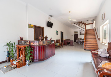 1 Bedroom Apartment For Rent - Sala Kamreuk, Siem Reap thumbnail