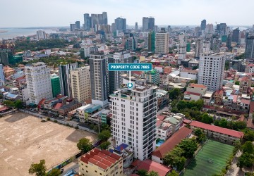 17th Floor 4 Bedroom Penthouse For Sale, Aura Condo, Beoung Raing, Phnom Penh thumbnail