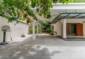 6 Bedroom Villa For Rent - Toul Svay Prey 2, Phnom Penh - Image 3