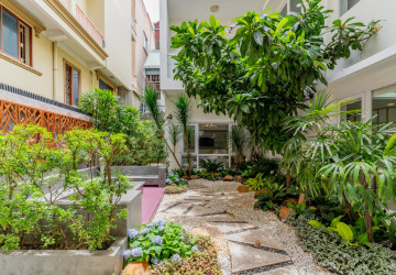 6 Bedroom Villa For Rent - Toul Svay Prey 2, Phnom Penh - Image 2