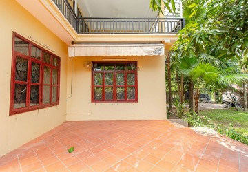 4 Bedroom Villa For Rent - Kouk Chak, Siem Reap thumbnail