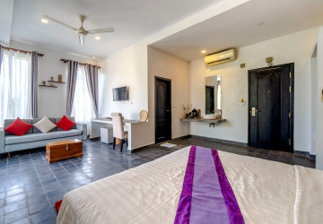 7 Bedroom  Hotel For Rent - Sangkat Siem Reap, Siem Reap thumbnail