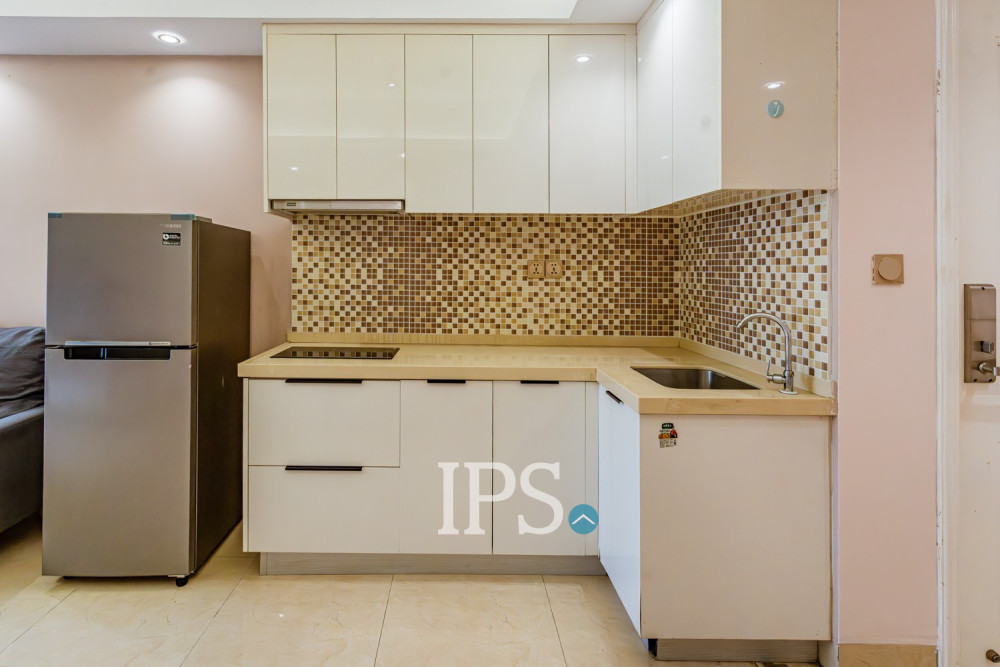 3 Bedroom Serviced Apartment For Rent - BKK1, Phnom Penh - Image 8 3 Bedroom Serviced Apartment For Rent - BKK1, Phnom Penh - Image 8