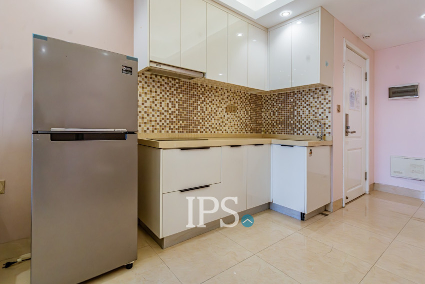3 Bedroom Serviced Apartment For Rent - BKK1, Phnom Penh