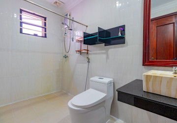 2 Bedroom Villa For Rent - Slor Kram, Siem Reap thumbnail